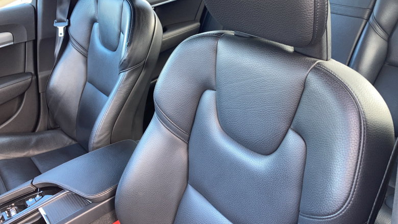 Volvo S90 2.0 D4 Momentum Pro 4dr Geartronic Diesel Saloon